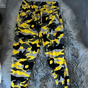 INDERO BLACK AND YELLOW JOGGERS